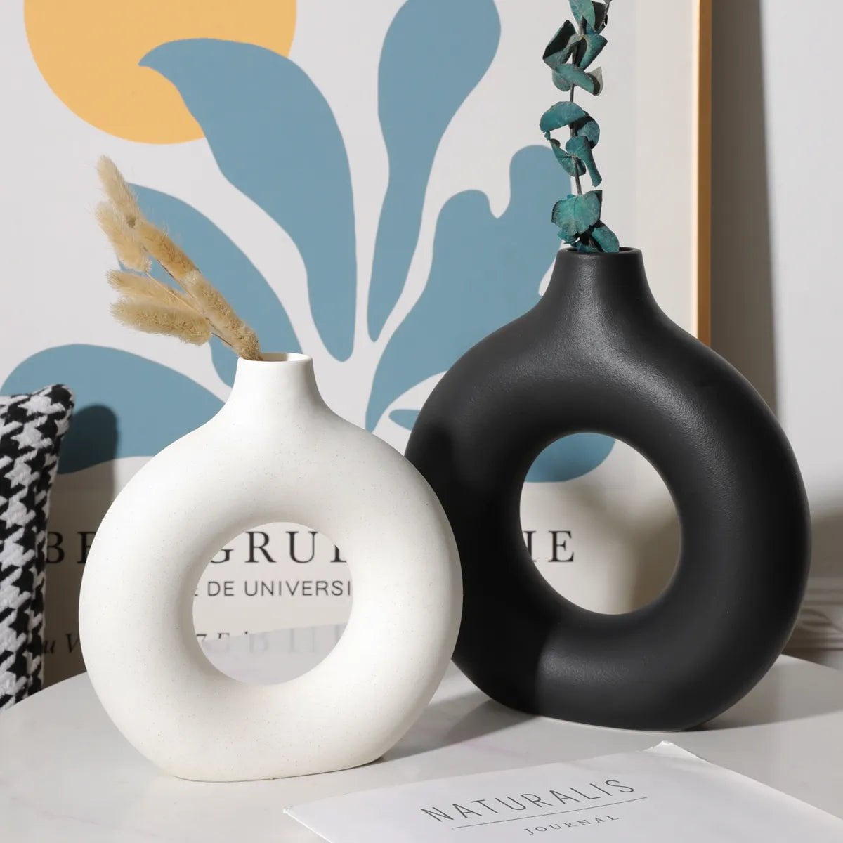 Storazone Nordic Vase Circular Hollow Ceramic Donuts Flower Pot Home Living Room Decoration Accessories Interior Office Desktop Decor Gift