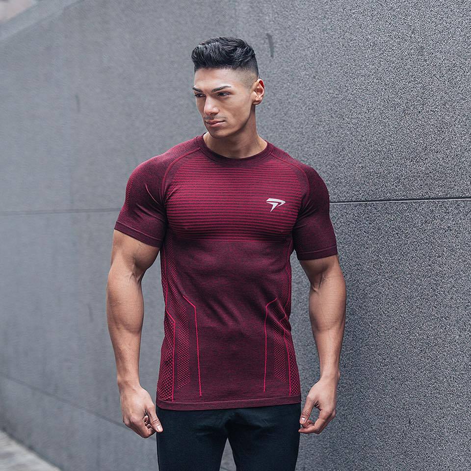 Les Visionnaires Mens Collections Gules / XXL Mens Workout T