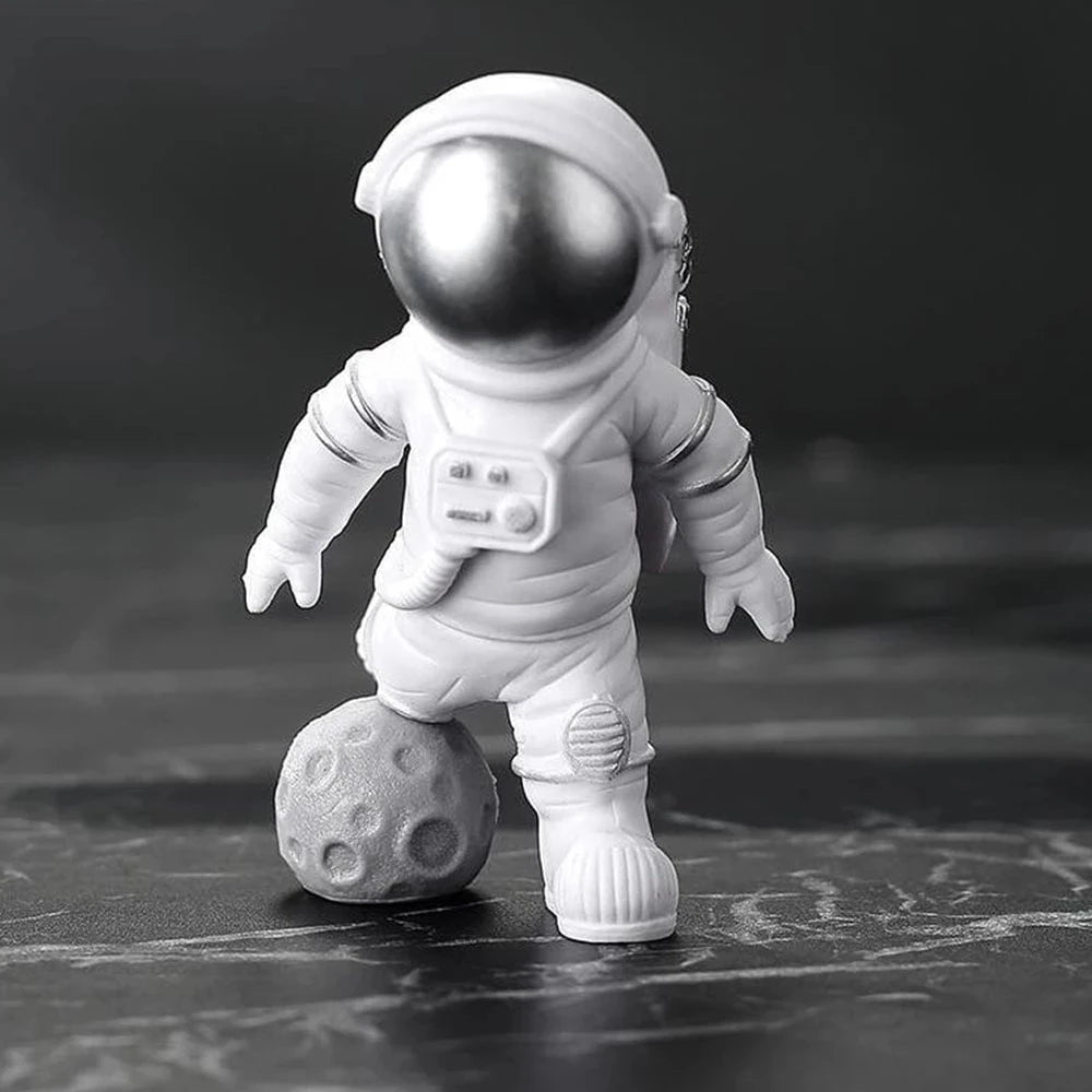 Storazone 4 pcs Astronaut Figure Statue Figurine Spaceman Sculpture Educational Toy Desktop Home Decoration Astronaut Model For Kids Gift