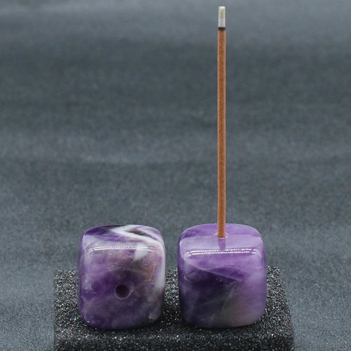 Storazone Amethyst / 20mm-Hole 3mm 1pcs Natural Crystal Incense Sticks Holder Coil Censer Burner Rock Quartz Stone Base Buddhist Indoor Altar Table Home Decoration