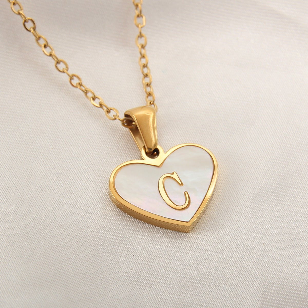 STORAZONE Best Seller C 26 Letter Heart-shaped Necklace White Shell Love Clavicle Chain Fashion Personalized Necklace For Women Jewelry Valentine's Day