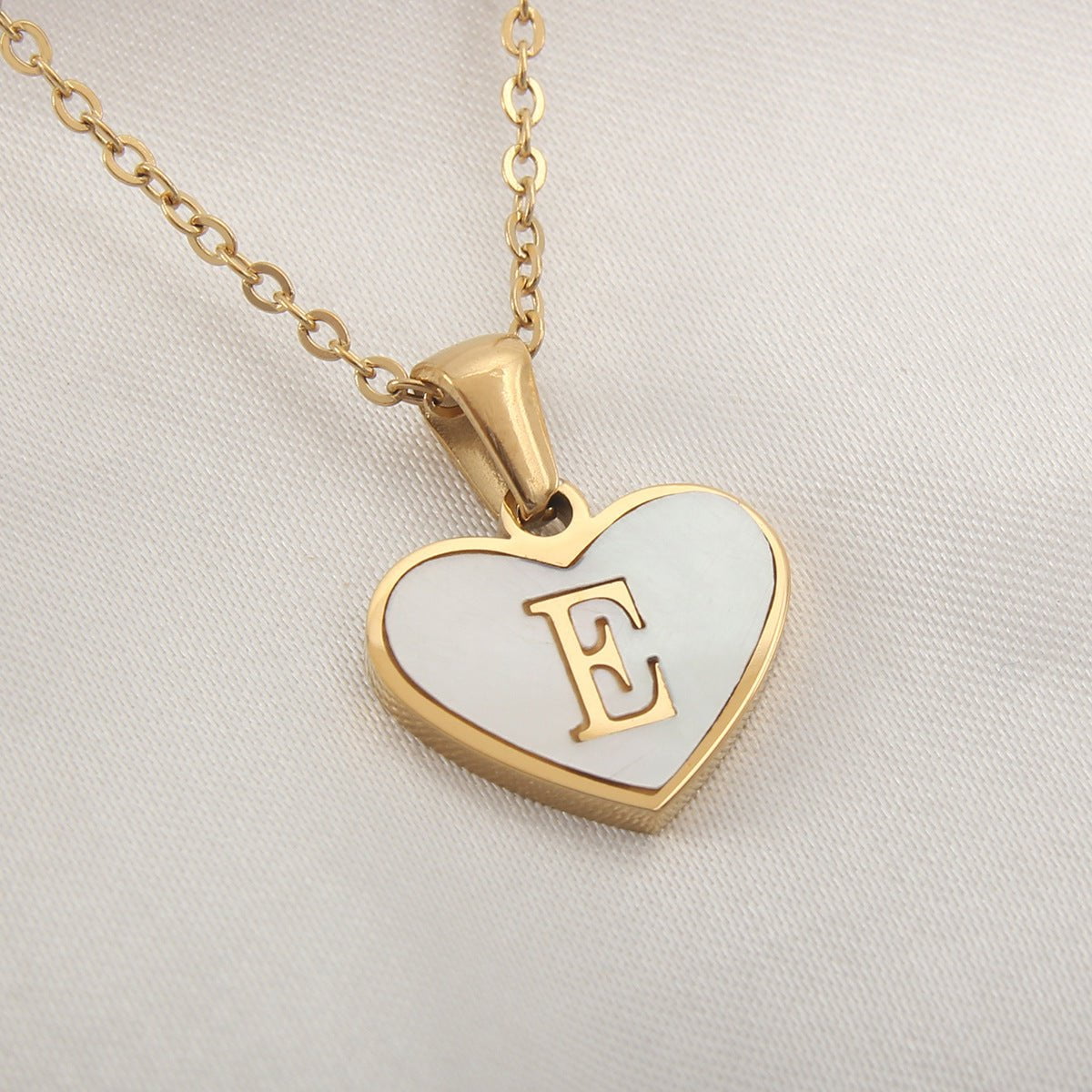 STORAZONE Best Seller E 26 Letter Heart-shaped Necklace White Shell Love Clavicle Chain Fashion Personalized Necklace For Women Jewelry Valentine's Day