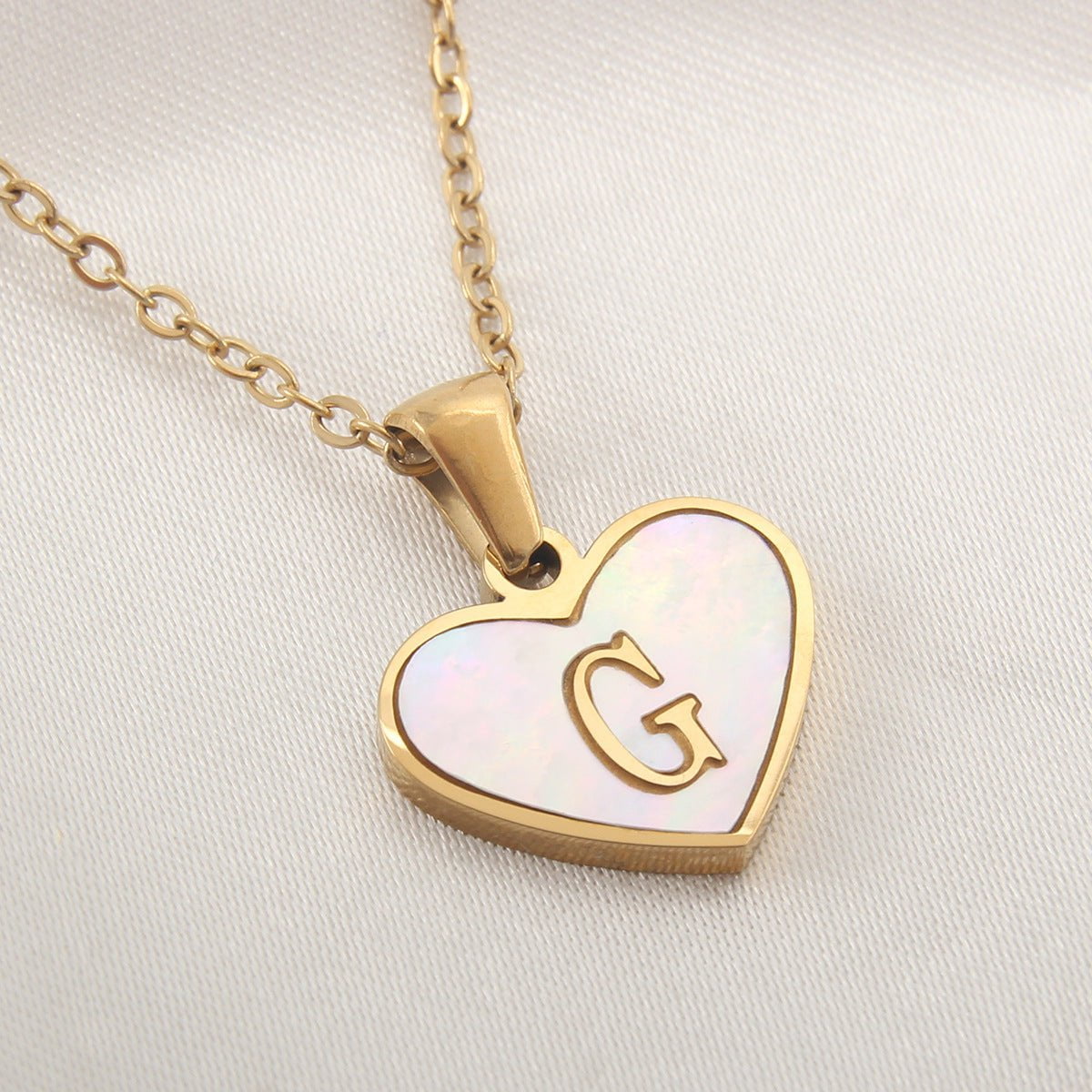 STORAZONE Best Seller G 26 Letter Heart-shaped Necklace White Shell Love Clavicle Chain Fashion Personalized Necklace For Women Jewelry Valentine's Day