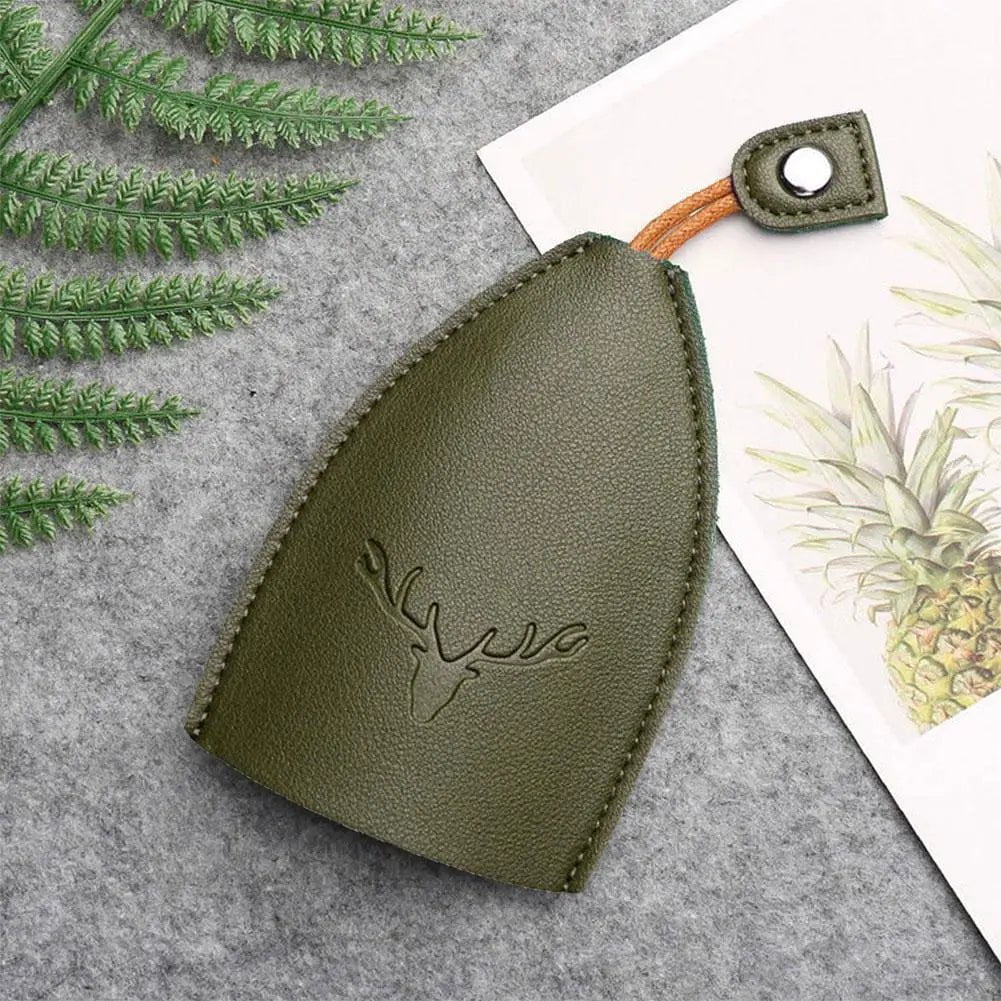 Storazone Christmas Elk Key Box Cute Pull Out Key Wallets Case PU Leather Key Case Pull Type Pocket Key Holder For Keys Leather keychain