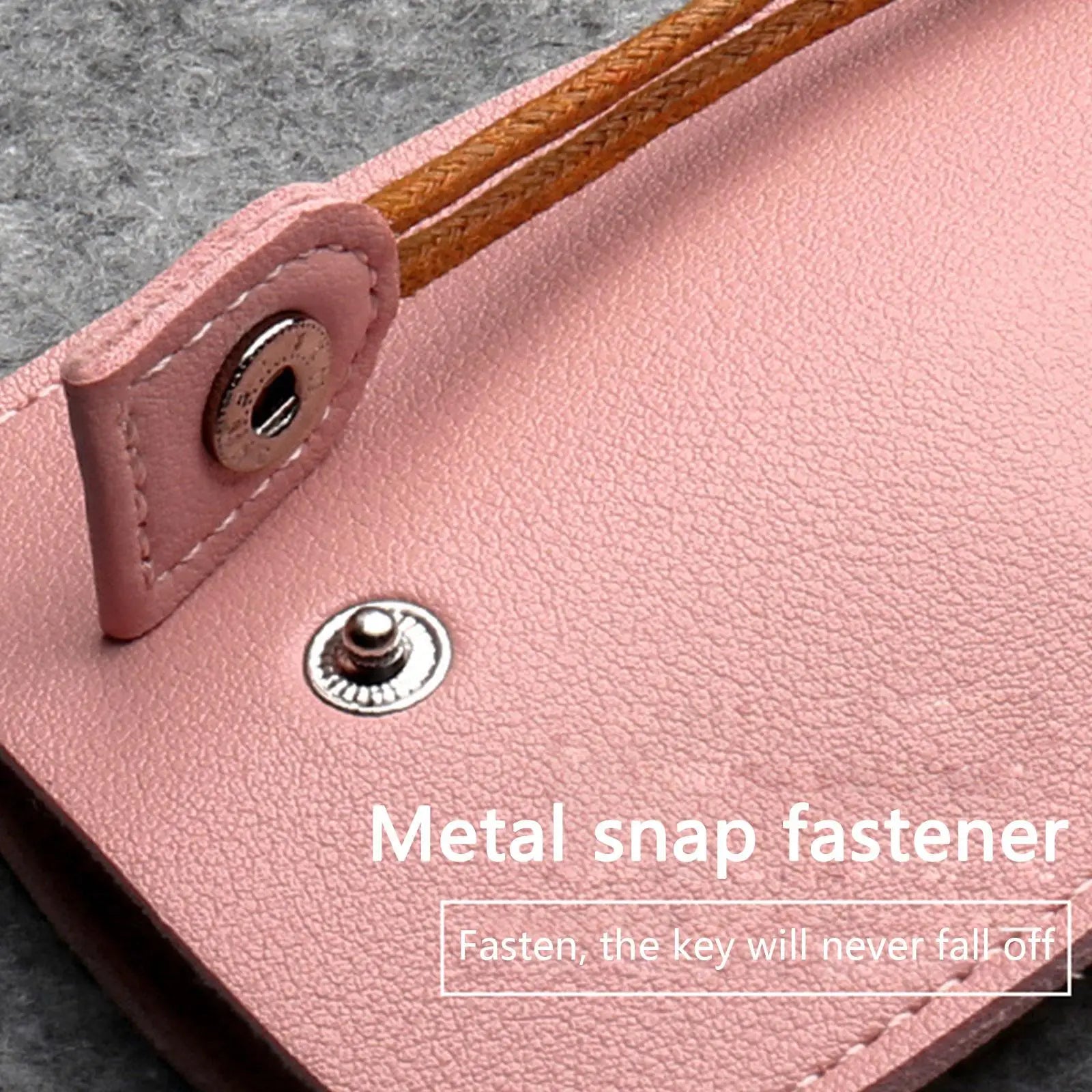 Storazone Christmas Elk Key Box Cute Pull Out Key Wallets Case PU Leather Key Case Pull Type Pocket Key Holder For Keys Leather keychain