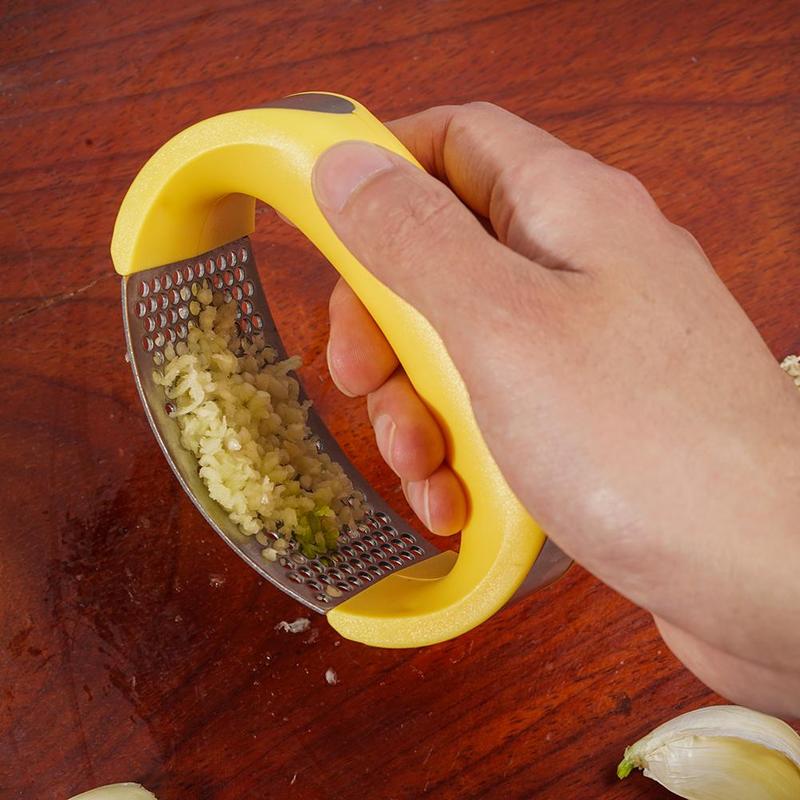 STORAZONE Kitchen Stainless Steel Garlic Masher Garlic Press Household Manual Curve Fruit Vegetable Tools Kitchen Gadgets