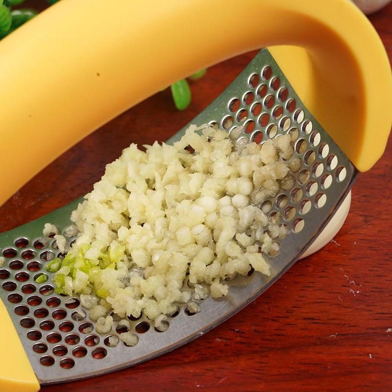 STORAZONE Kitchen Stainless Steel Garlic Masher Garlic Press Household Manual Curve Fruit Vegetable Tools Kitchen Gadgets
