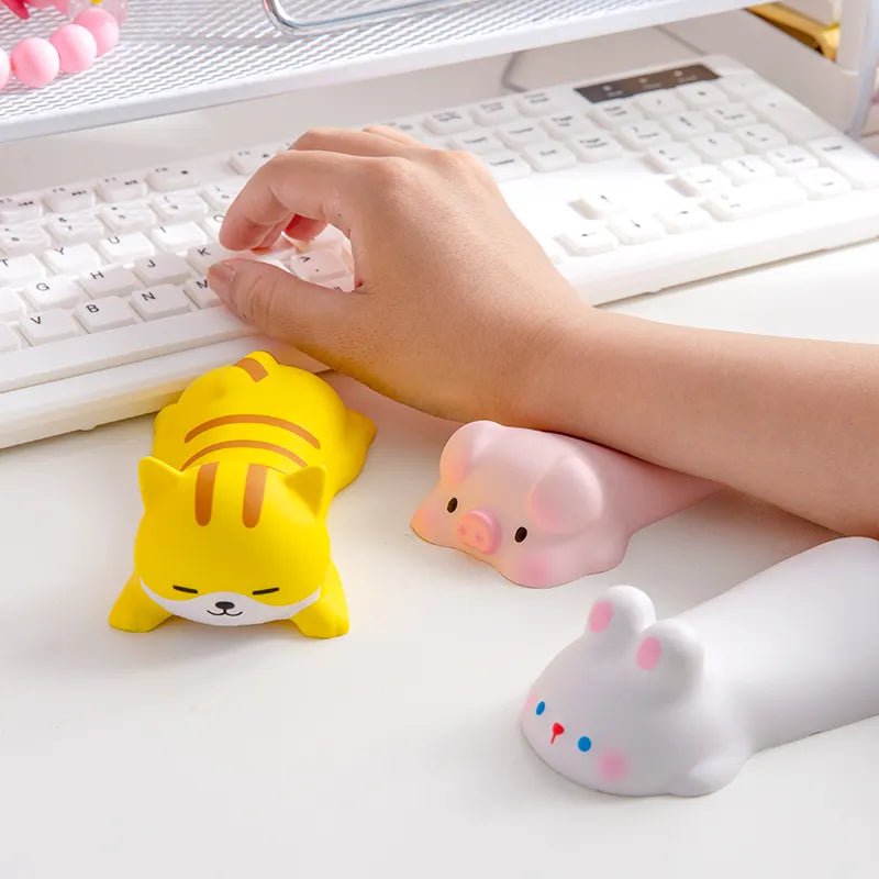 Storazone New Cute Wrist Rest Support For Mouse Pad Computer Laptop Arm Rest For Desk Ergonomic Kawaii Slow Rising Squishy Toys