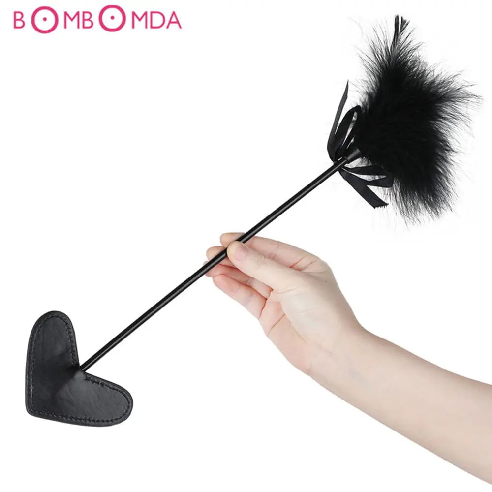 Storazone Sex Spanking Pu Leather whip With Feather Handle Lash Fetish Flogger Horse Whip Adult Sex Product BDSM Sex Tos For Couples Man