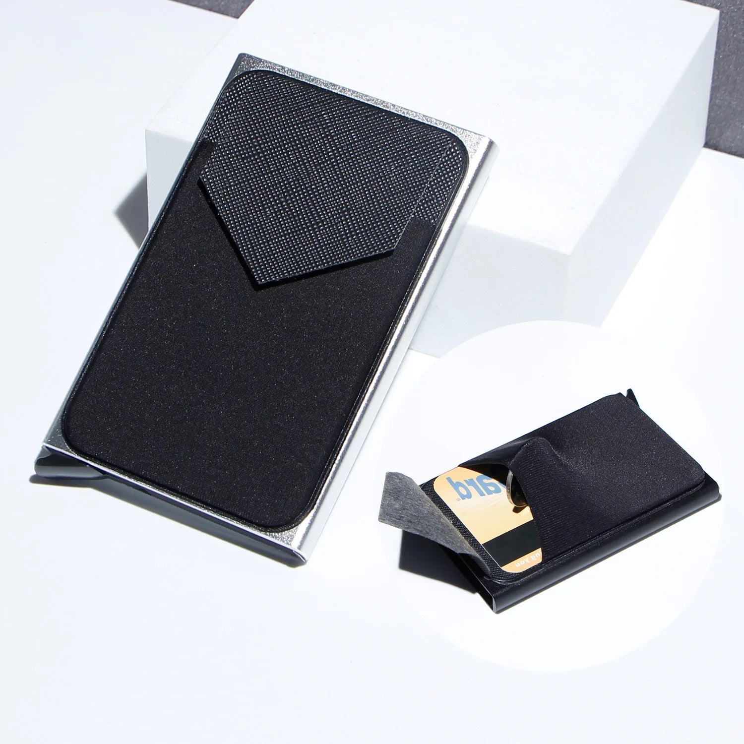 Storazone Silver C Carbon Fiber Card Holder Wallets Men RFID Black Magic Trifold Leather Slim Mini Wallet Small Money Bag Male Purses Wallet Women