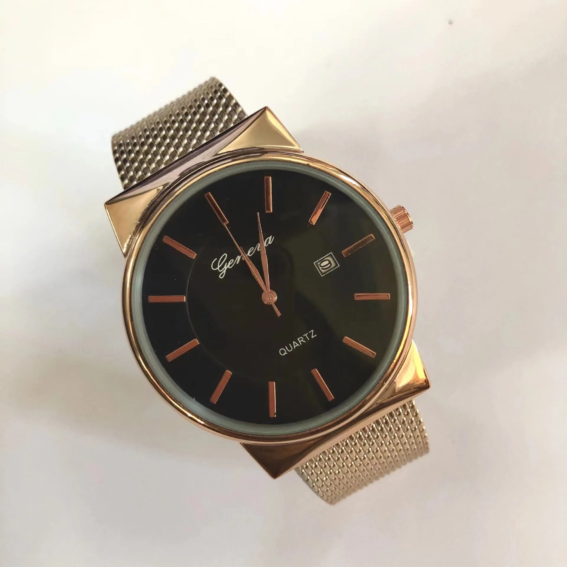 Storazone watch 5 / CHINA Luxury Wrist Watches for Women Fashion Quartz Watch Silicone Band Dial Women Wathes Casual Ladies watch relogio feminino