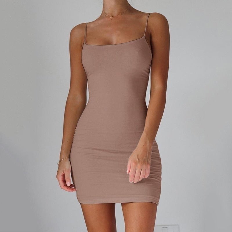 STORAZONE Woman fashion and Outdoor Khaki / 2XL Pure Color Simple Hanging Neck Tight-fitting Hip Skirt