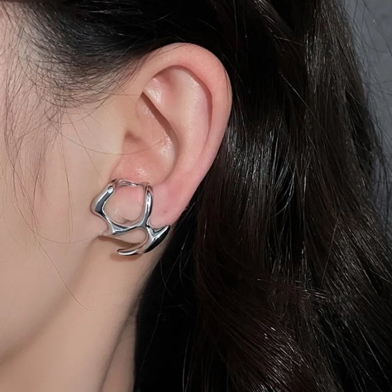 Storazone Y2K Irregular Liquid Earrings for Women Silver Color Hip-Hop Punk Fashion Geometric Earring Clip Girl 2024 Trendy Party Jewelry
